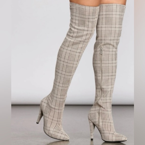Magnolia by Anne Michelle, Plaid Thigh High Stiletto Sock Boots Wome size 9 - Picture 5 of 16
